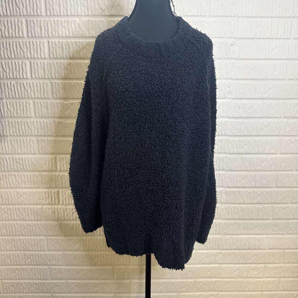 Free People Teddy Sweater Tunic  Sz S Black Knit Cozy Oversized Warm Wool Blend